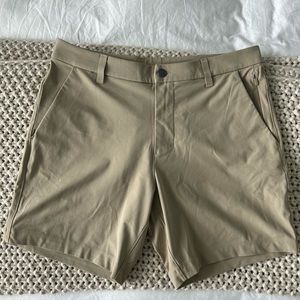 Lululemon Commission Short 7”